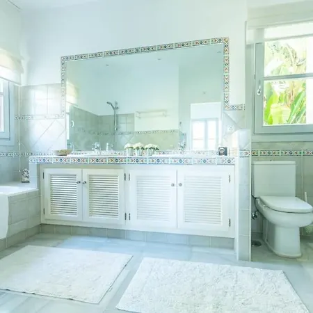 Villaflair - Sea View Villa Marbella